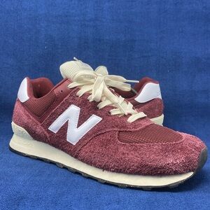 Size 13 Men's New Balance 574 Sneakers U574RBK Classic Crimson/White/Angora